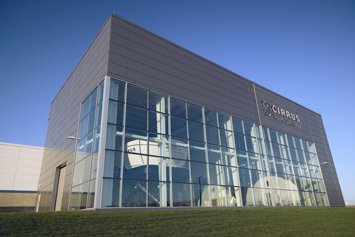 Cirrus Vision Center in Alcoa, photo 1