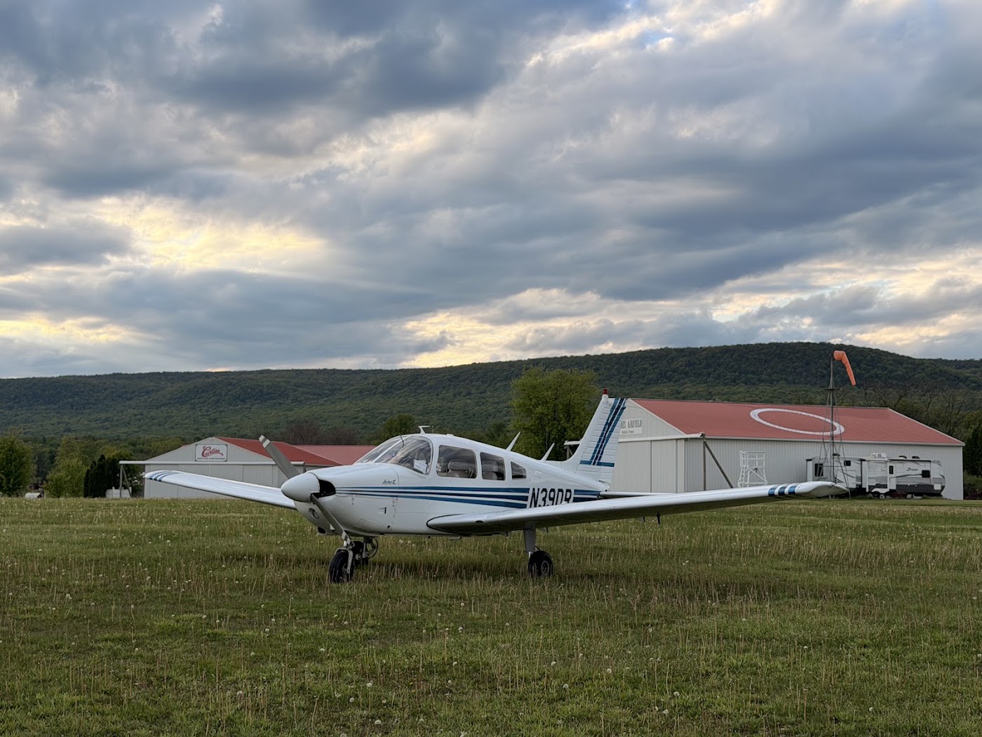 Lehigh Valley Flying Club in Allentown, photo 2