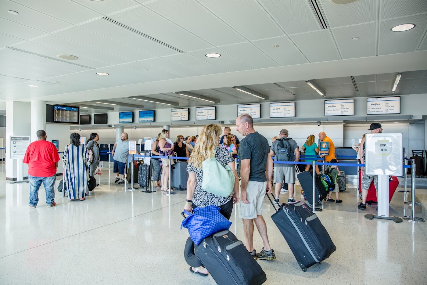 Lehigh Valley International Airport in Allentown, photo 1