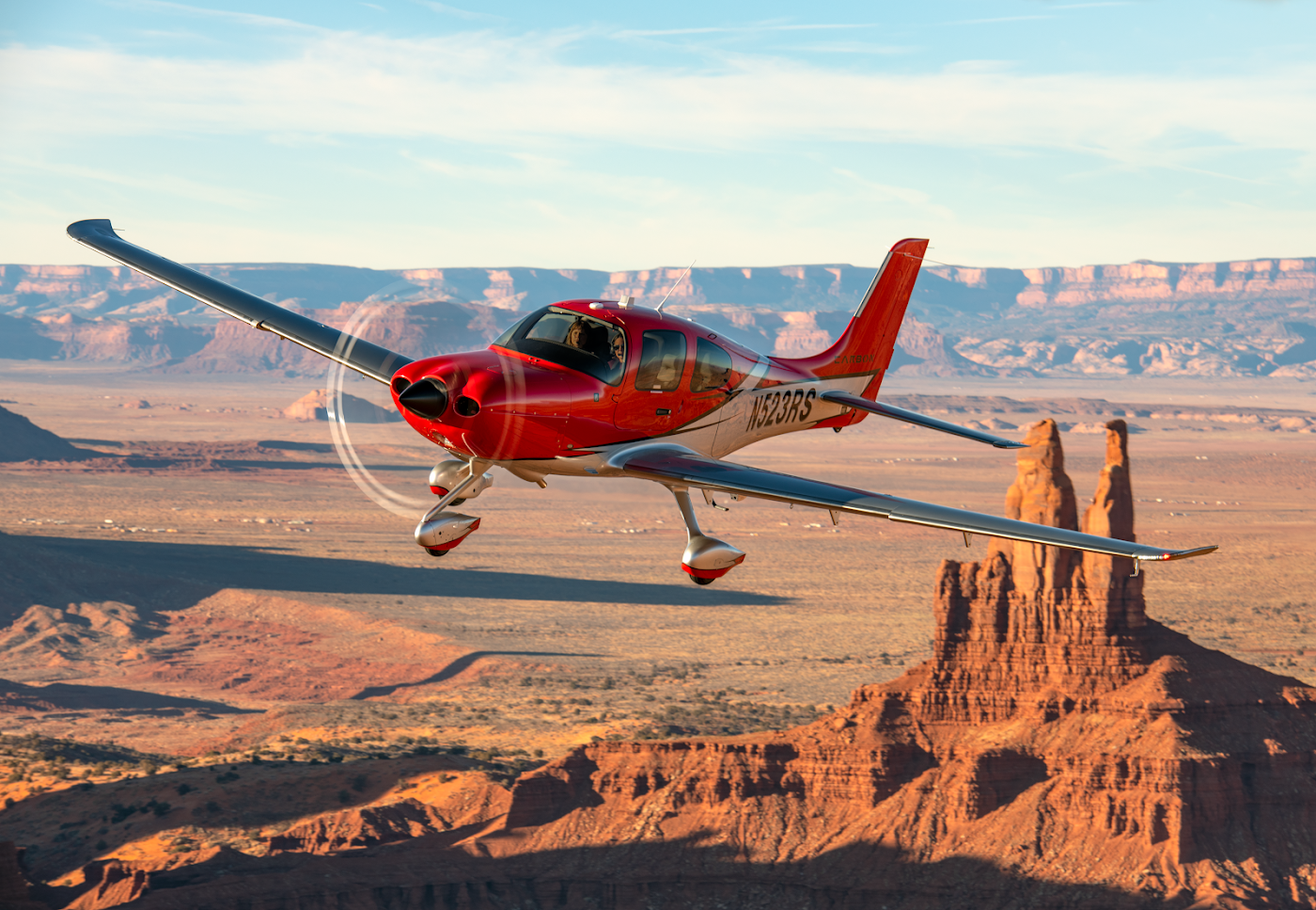 Modern Pilot Cirrus Training Center in Arcola, photo 1
