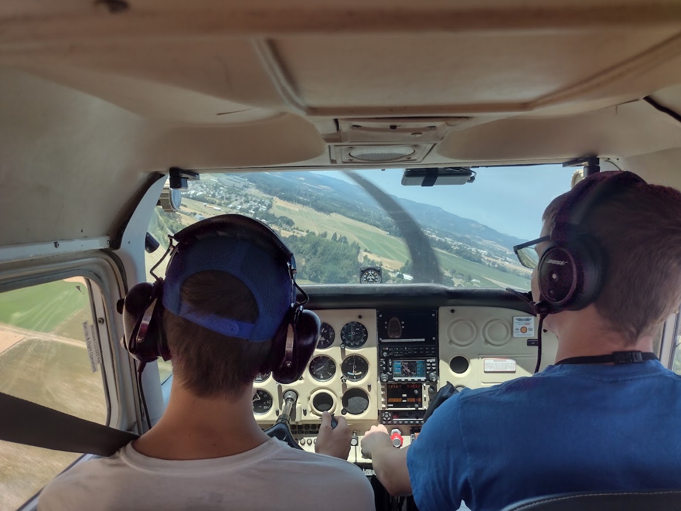 Willamette Aviation Services in Aurora, photo 3