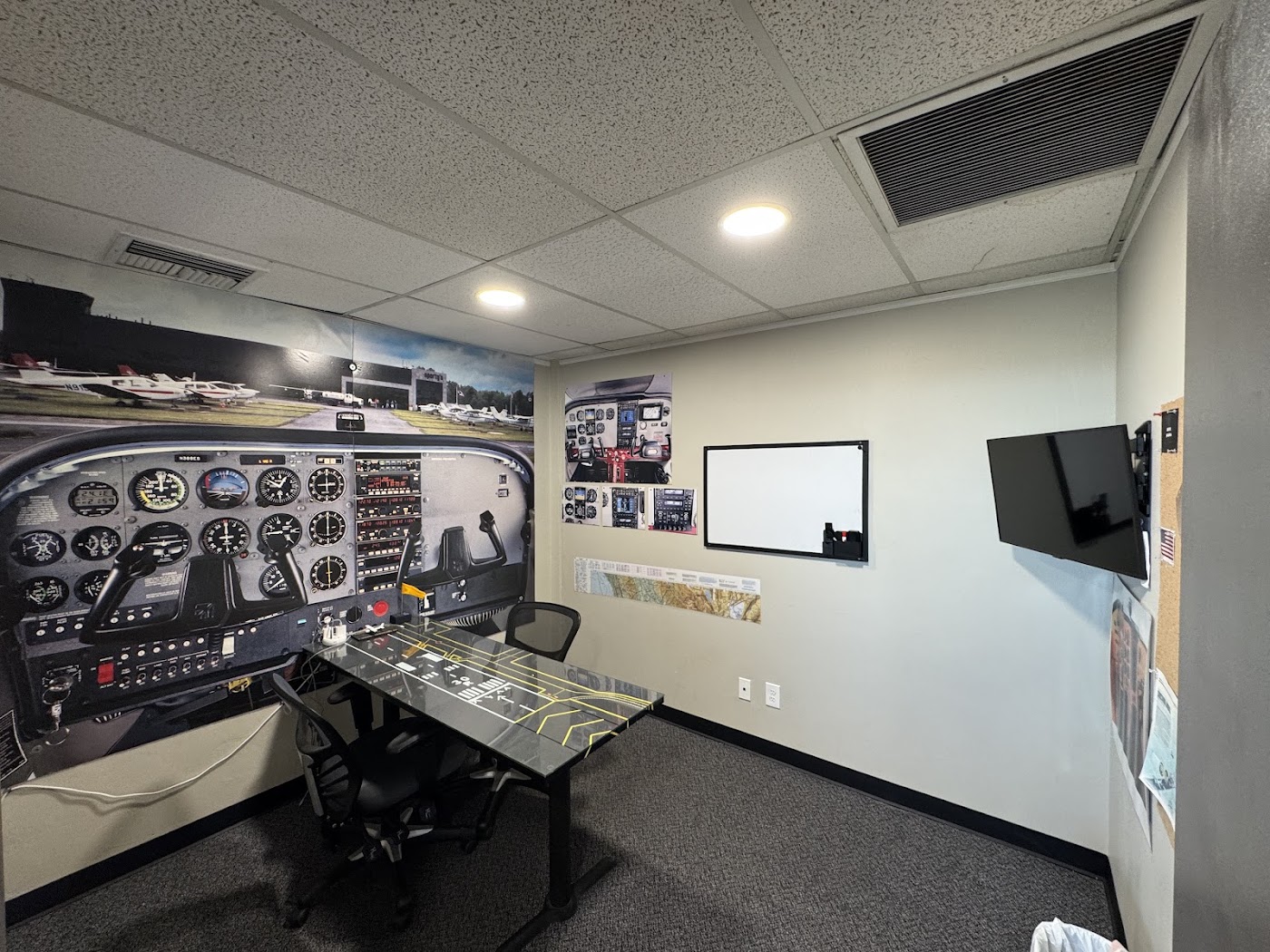 Bakersfield Flying Club in Bakersfield, photo 3