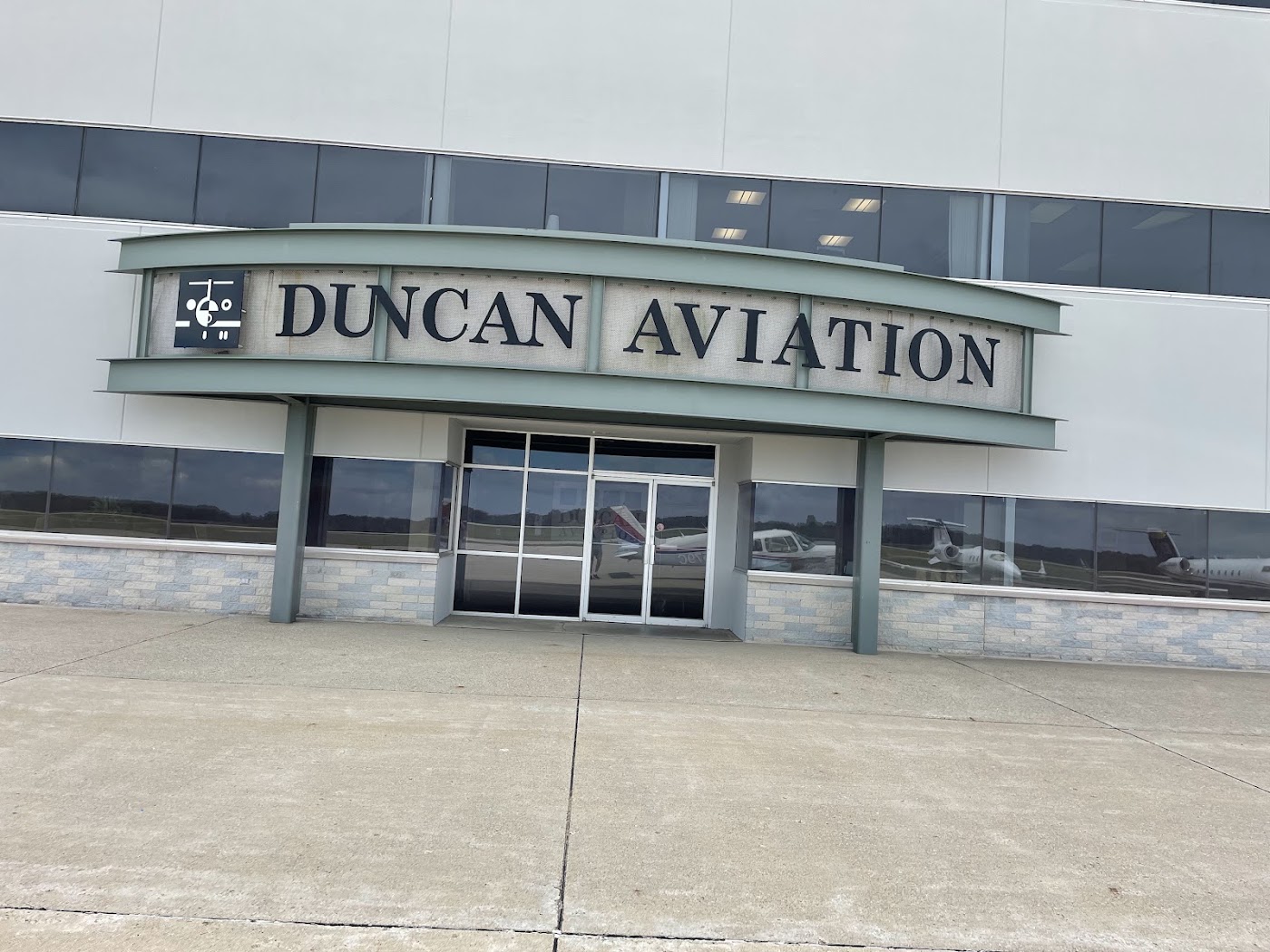 Duncan Aviation in Battle Creek, photo 3
