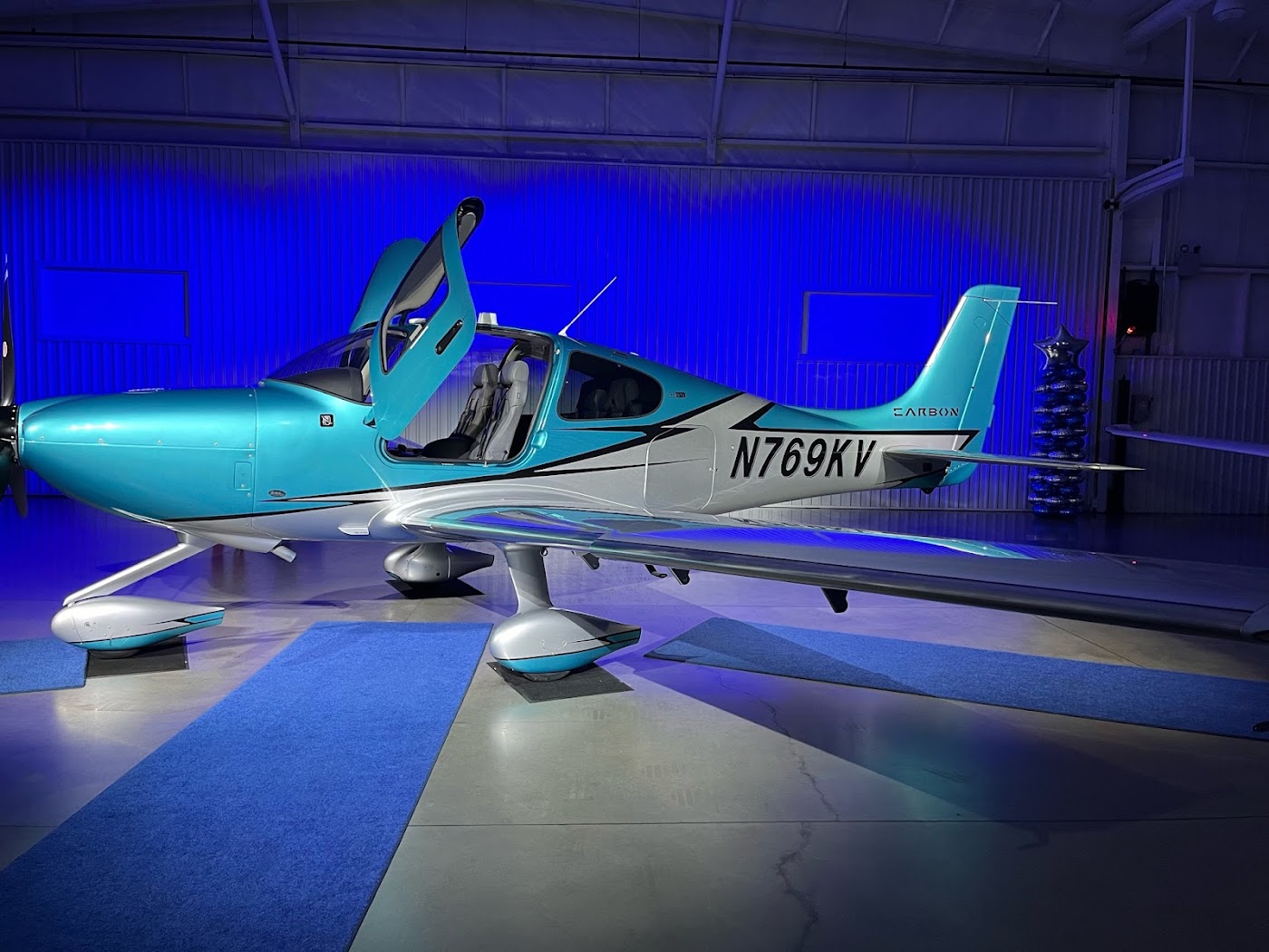 Mike Goulian Aviation in Bedford, photo 2