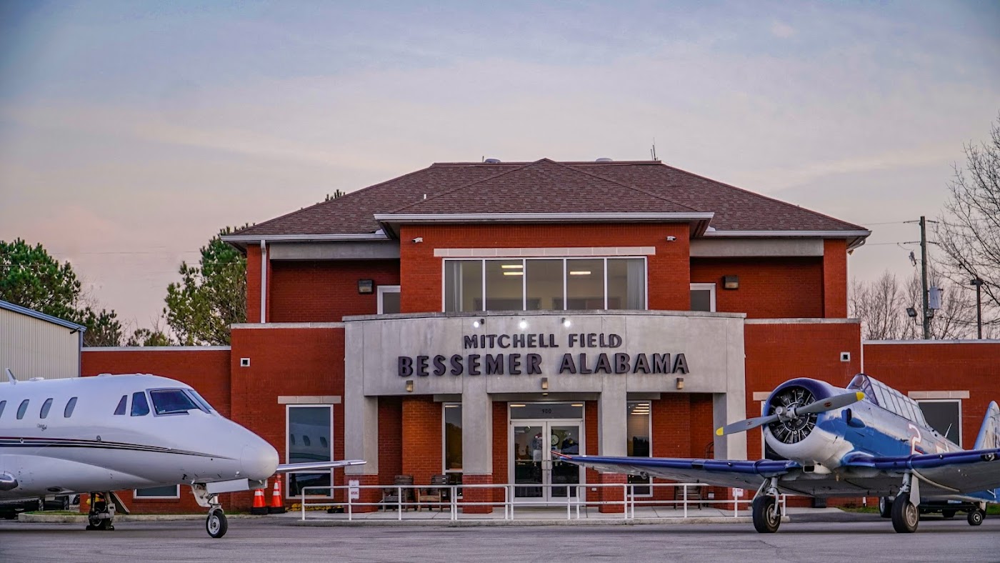 Bessemer National Airport - Mitchell Field - EKY in Bessemer, photo 2