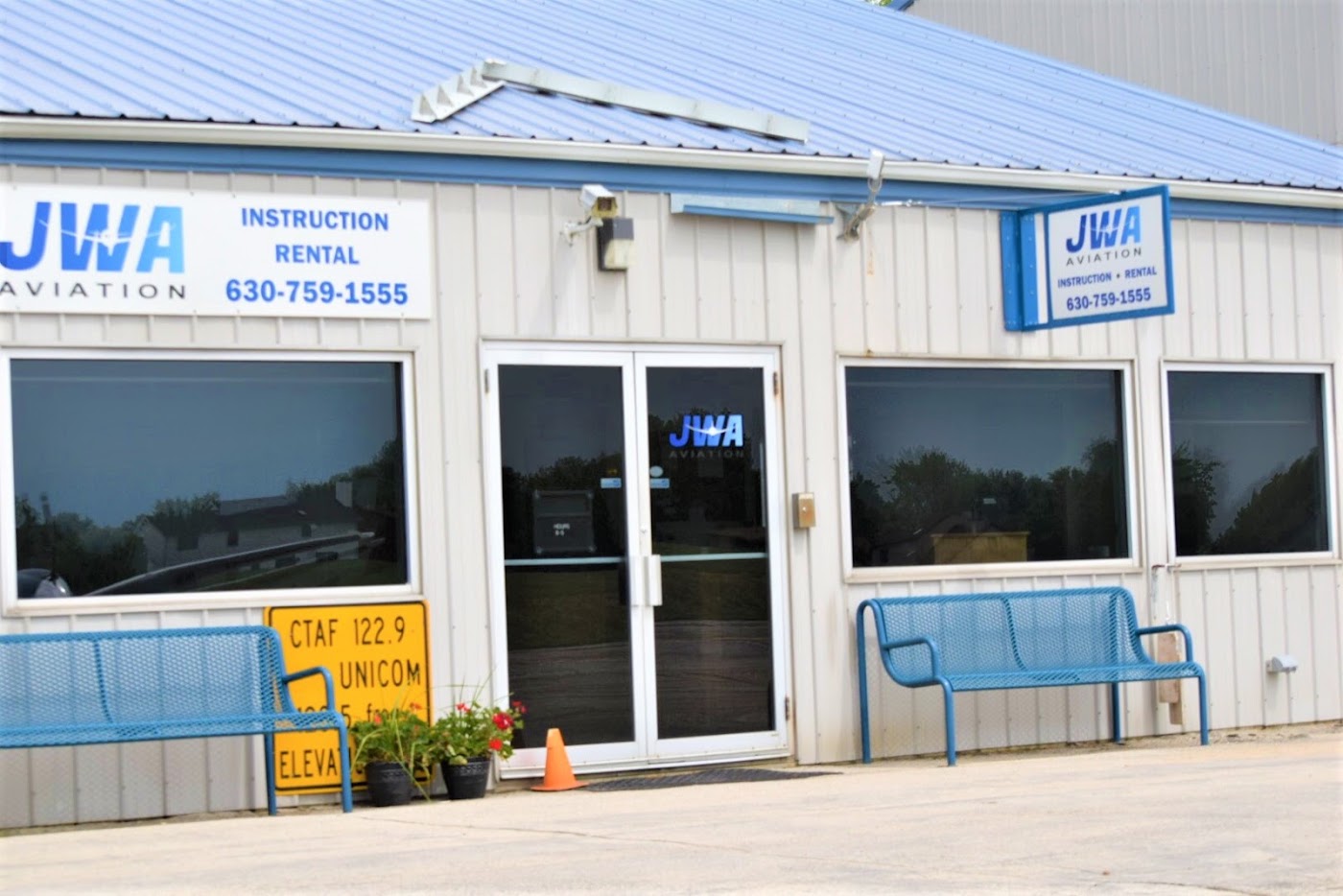 JW Aviation Chicago Flight Training School Learn to Fly in Bolingbrook, photo 1