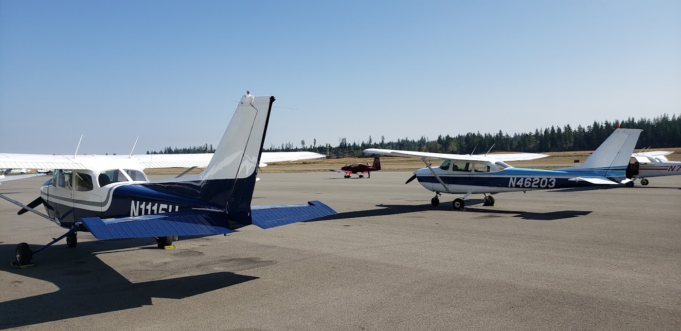 Avian Flight Center Inc in Bremerton, photo 1