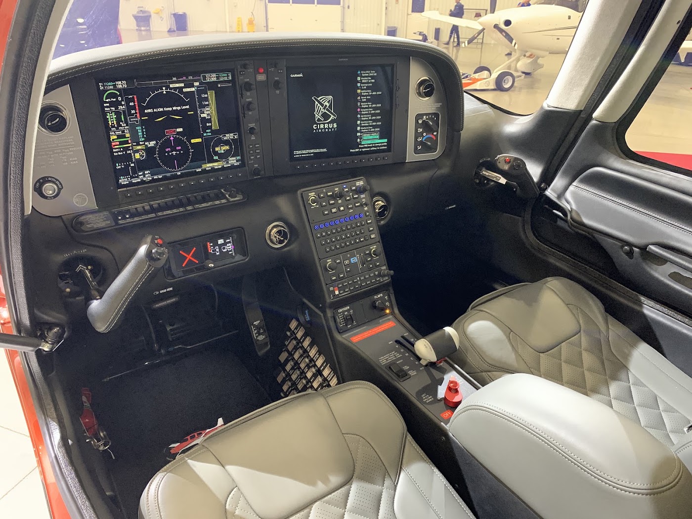 Tidal Aviation (KTME) - Cirrus Training Center in Brookshire, photo 3