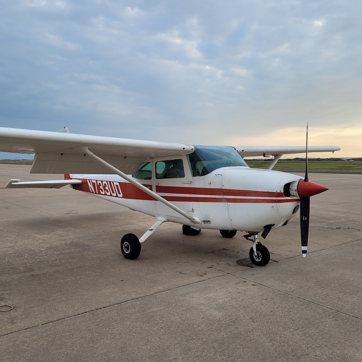 Spinks Flight Center in Burleson, photo 2