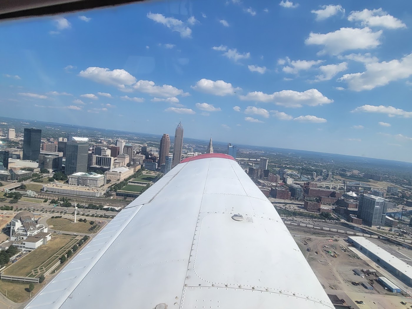 Zone Aviation KBKL in Cleveland, photo 1