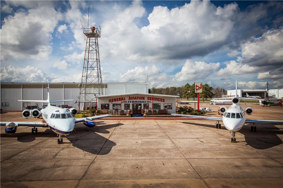 Conroe - North Houston Regional Airport in Conroe, photo 2