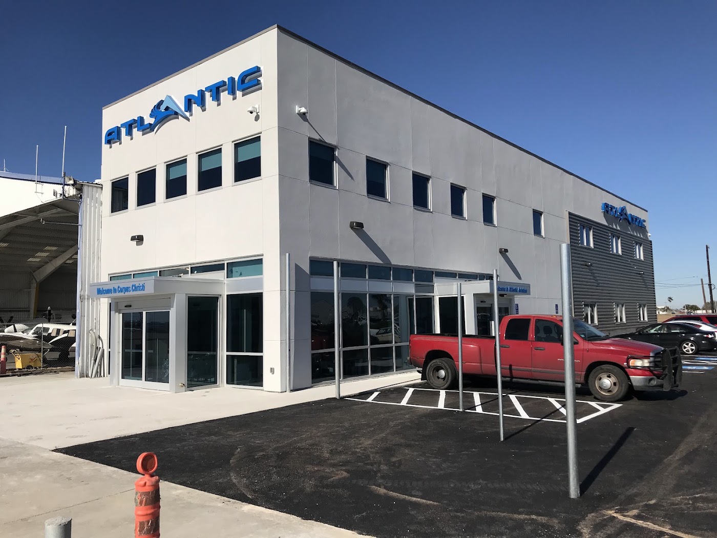 Atlantic Aviation CRP in Corpus Christi, photo 3