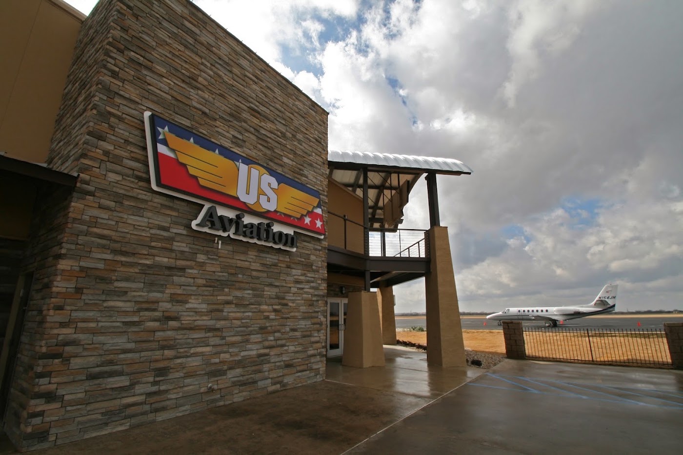 US Aviation Academy in Denton, photo 1