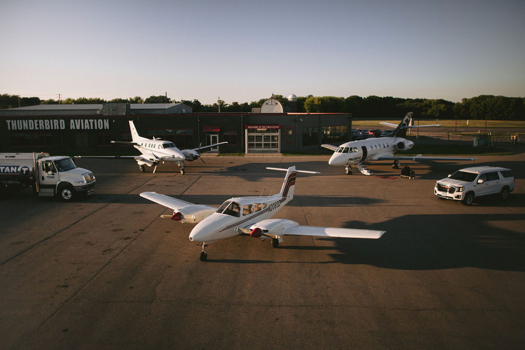 Thunderbird Aviation in Eden Prairie, photo 2