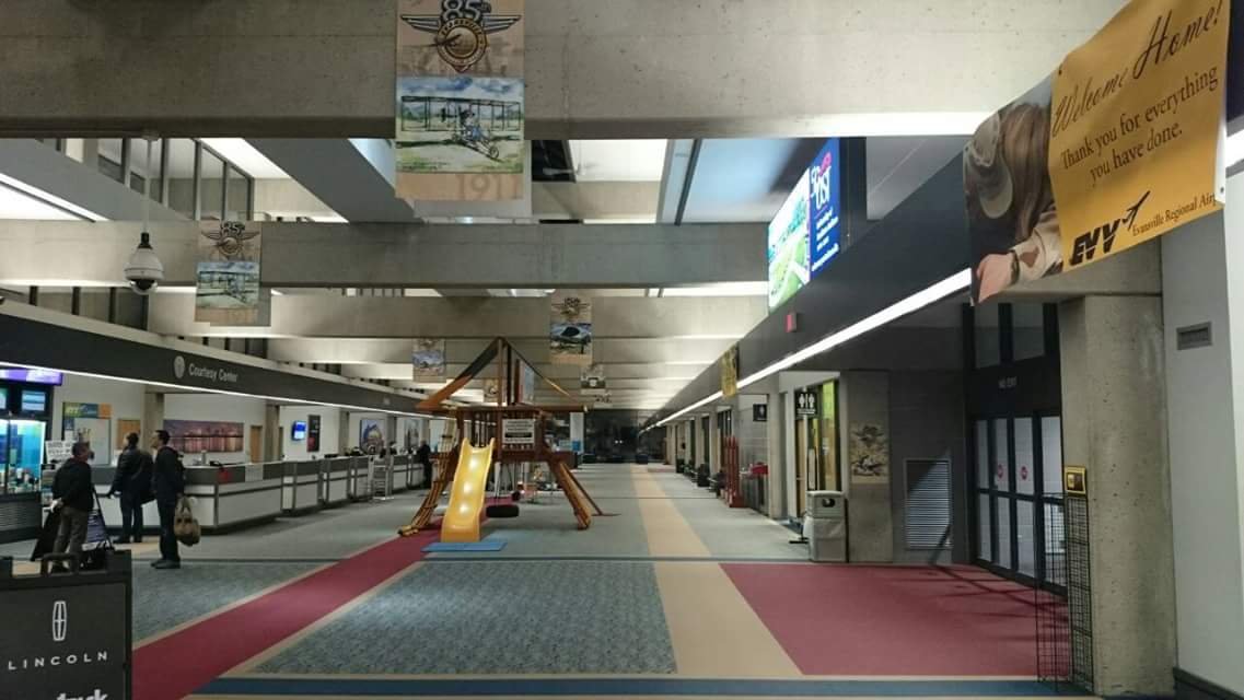 Evansville Regional Airport in Evansville, photo 3