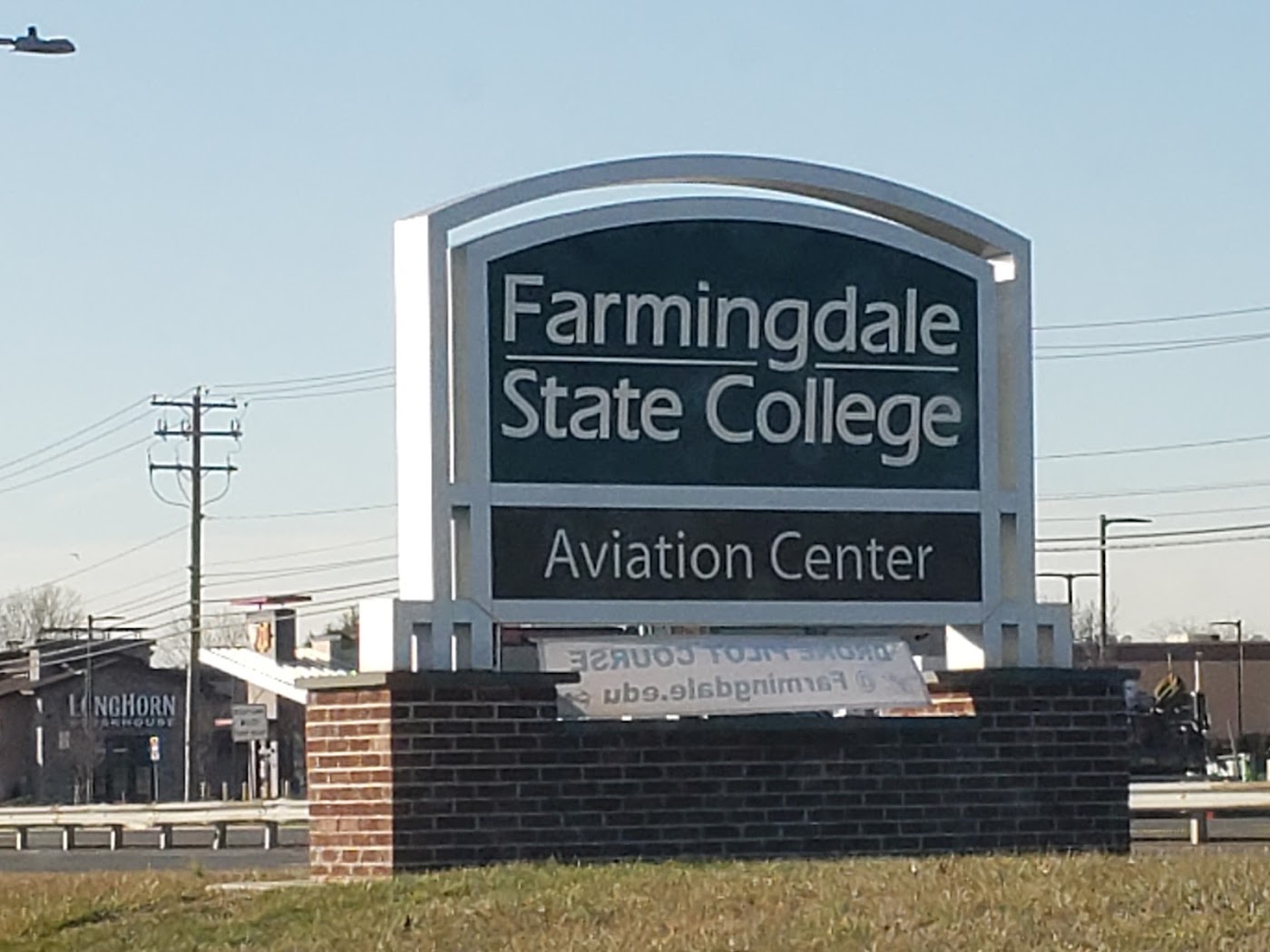 Aviation Center at Farmingdale State College in Farmingdale, photo 1