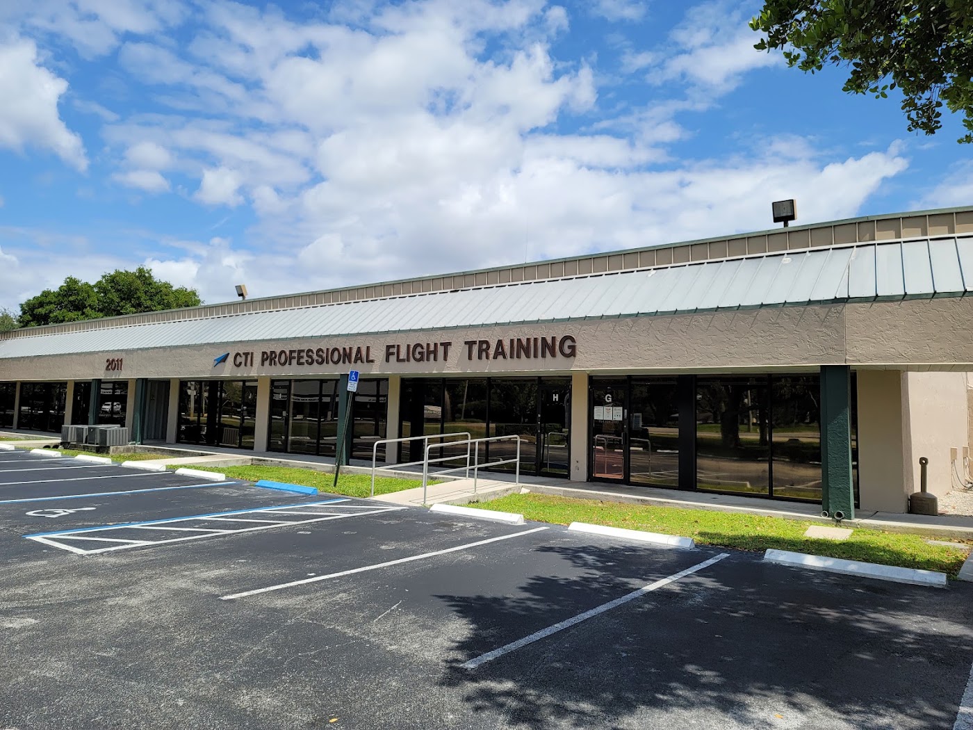CTI Professional Flight Training in Fort Lauderdale, photo 3