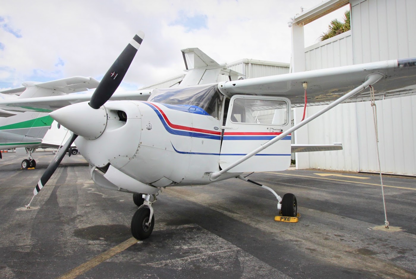 Flight Center U.S. in Fort Lauderdale, photo 1