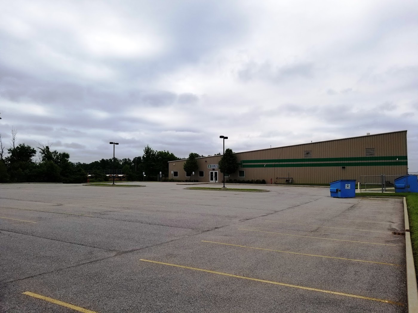Ivy Tech's Aviation Center at Smith Field in Fort Wayne, photo 1