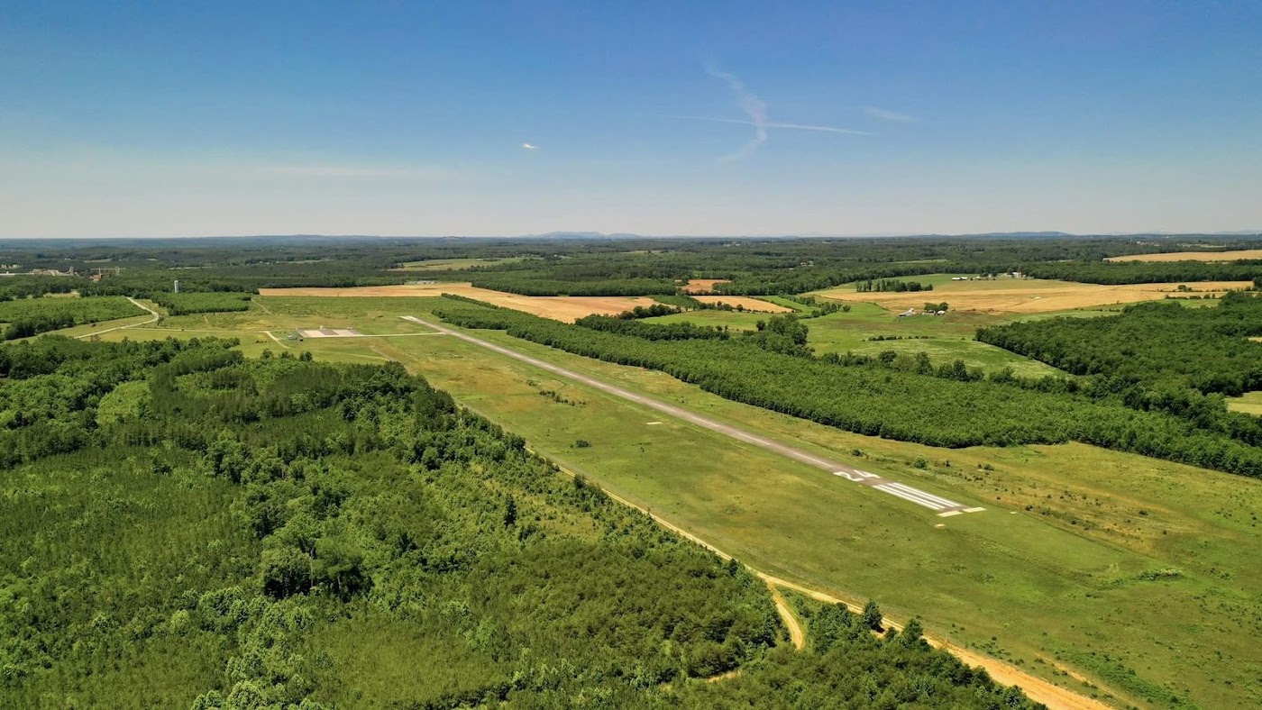 SML Aviation - Brookneal in Gladys, photo 1