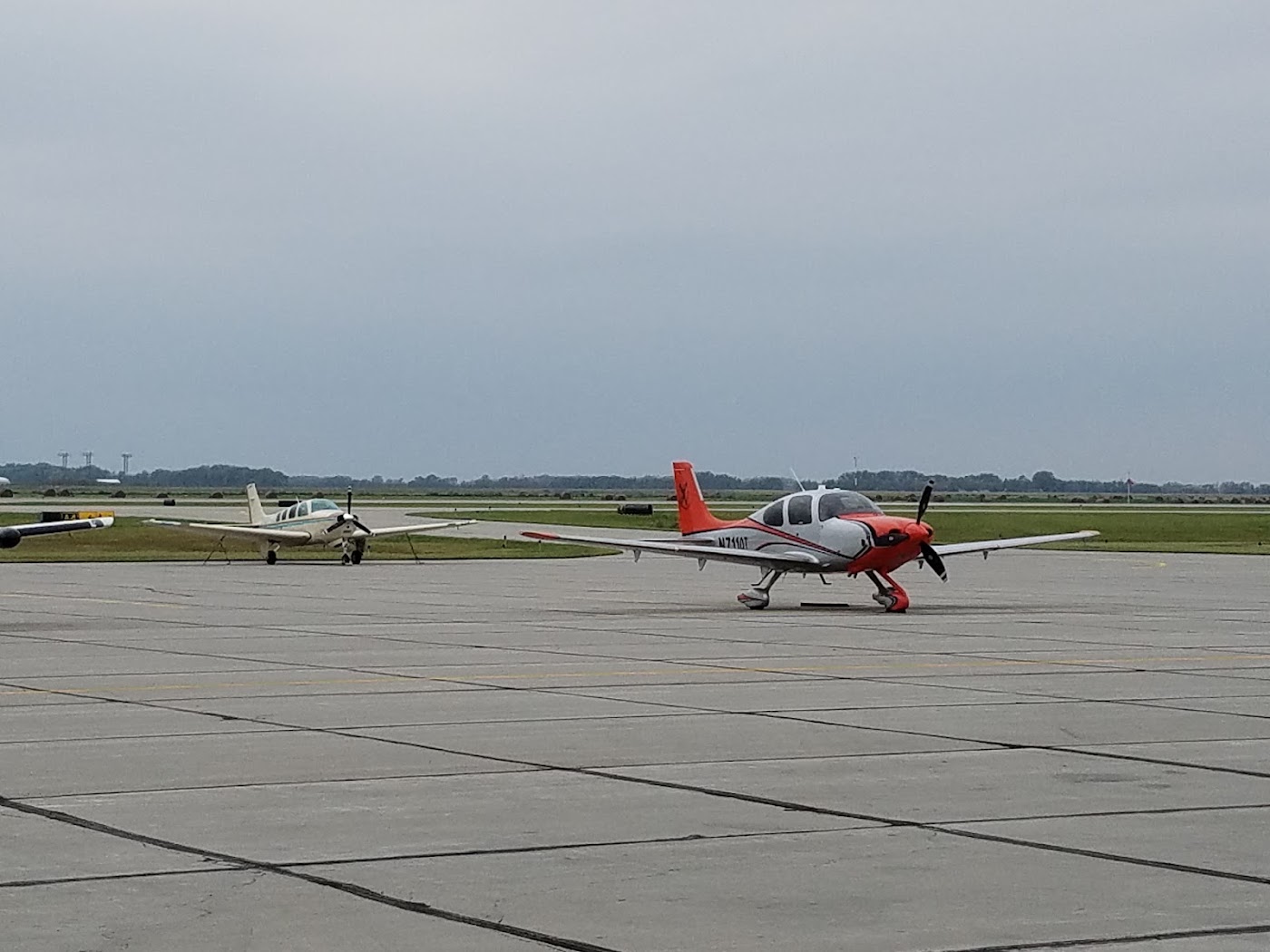 GFK Flight Support in Grand Forks, photo 1