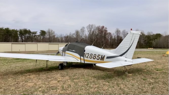 Air Harbor Flight Training Center - Helms Heights in Greensboro, photo 2