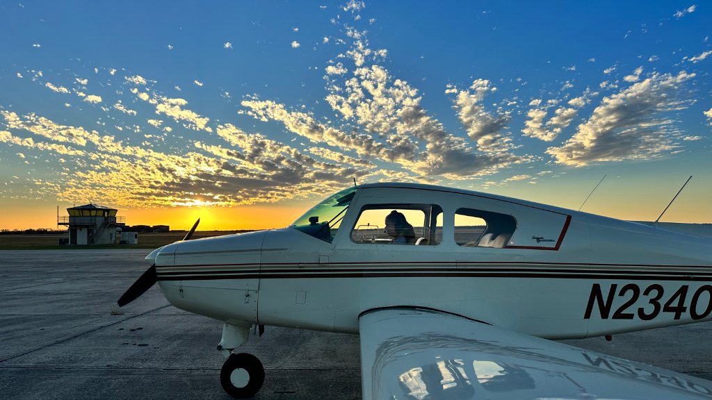 Flying Knuckleheads School of Flight in Hondo, photo 1
