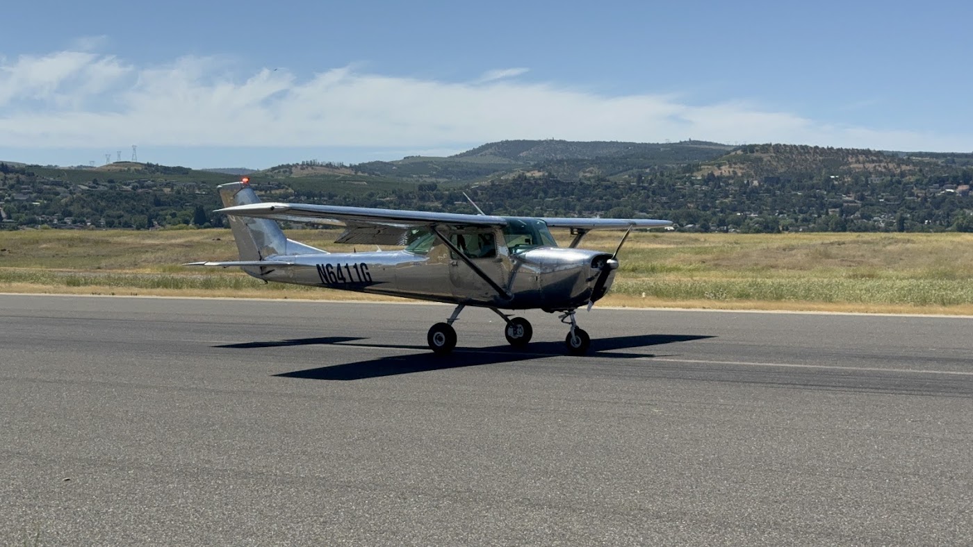 Hood Aero Flight School in Hood River, photo 1