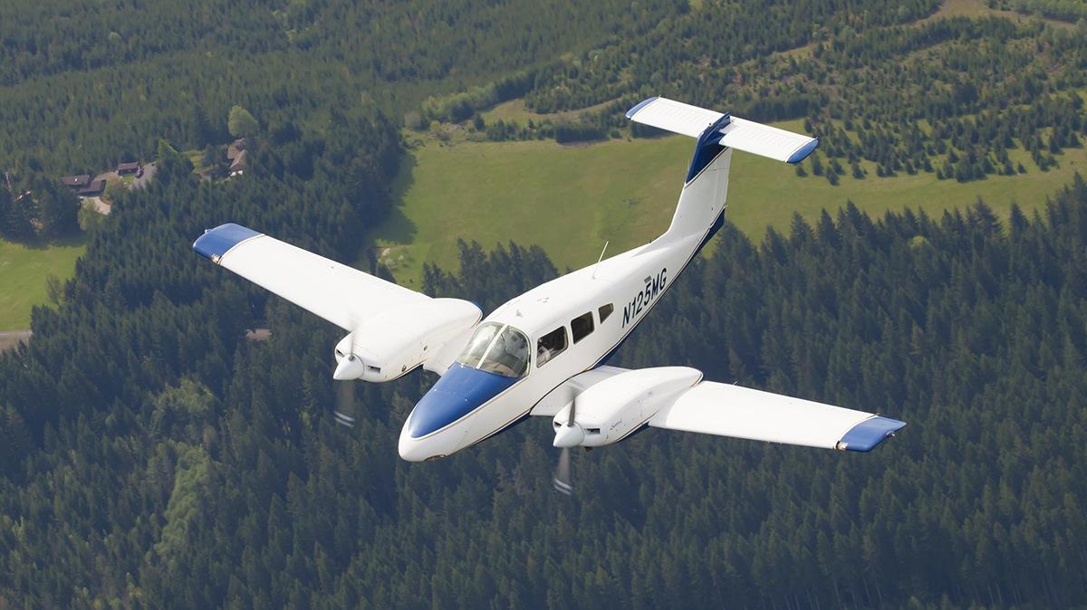 Summit Aviation Flight School in Kingston, photo 2