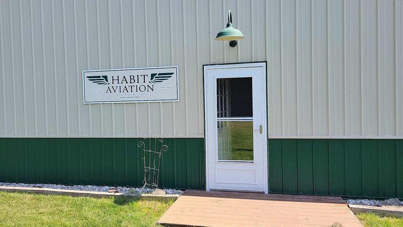 Glenndale Airport in Kokomo, photo 1