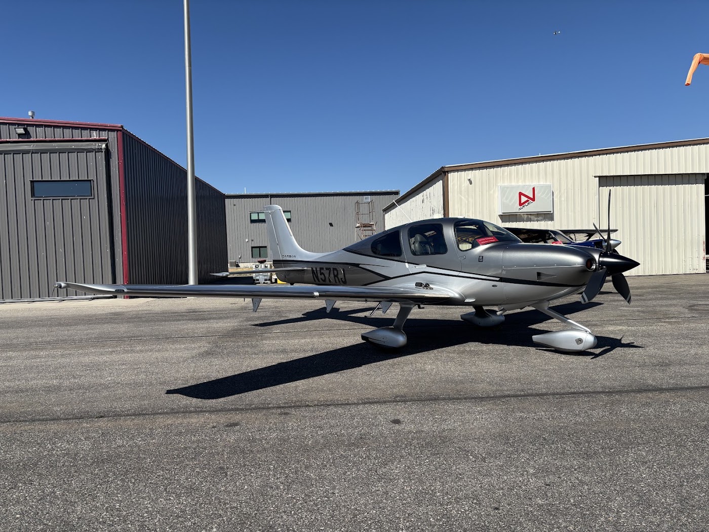 LE Aviation - Leading Edge Aviation in Logan, photo 3