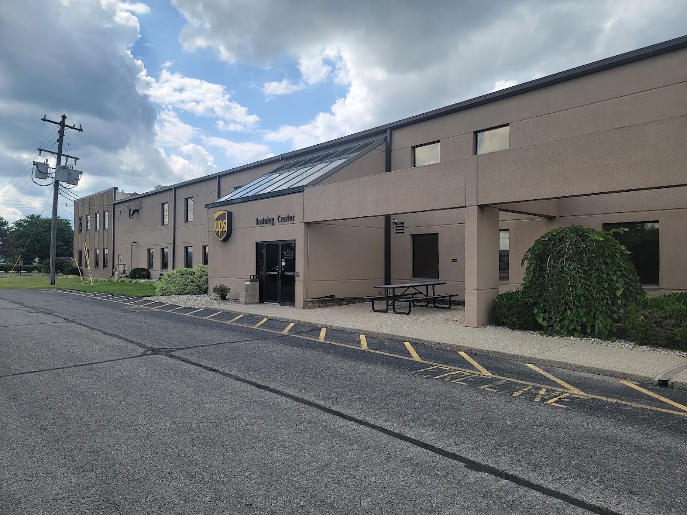 UPS Flight Training Center in Louisville, photo 2