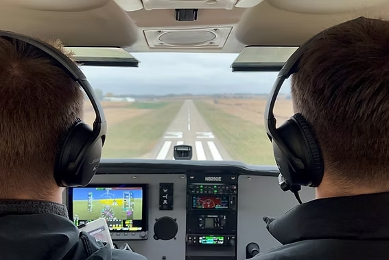 V1 Flight in Marion, photo 1