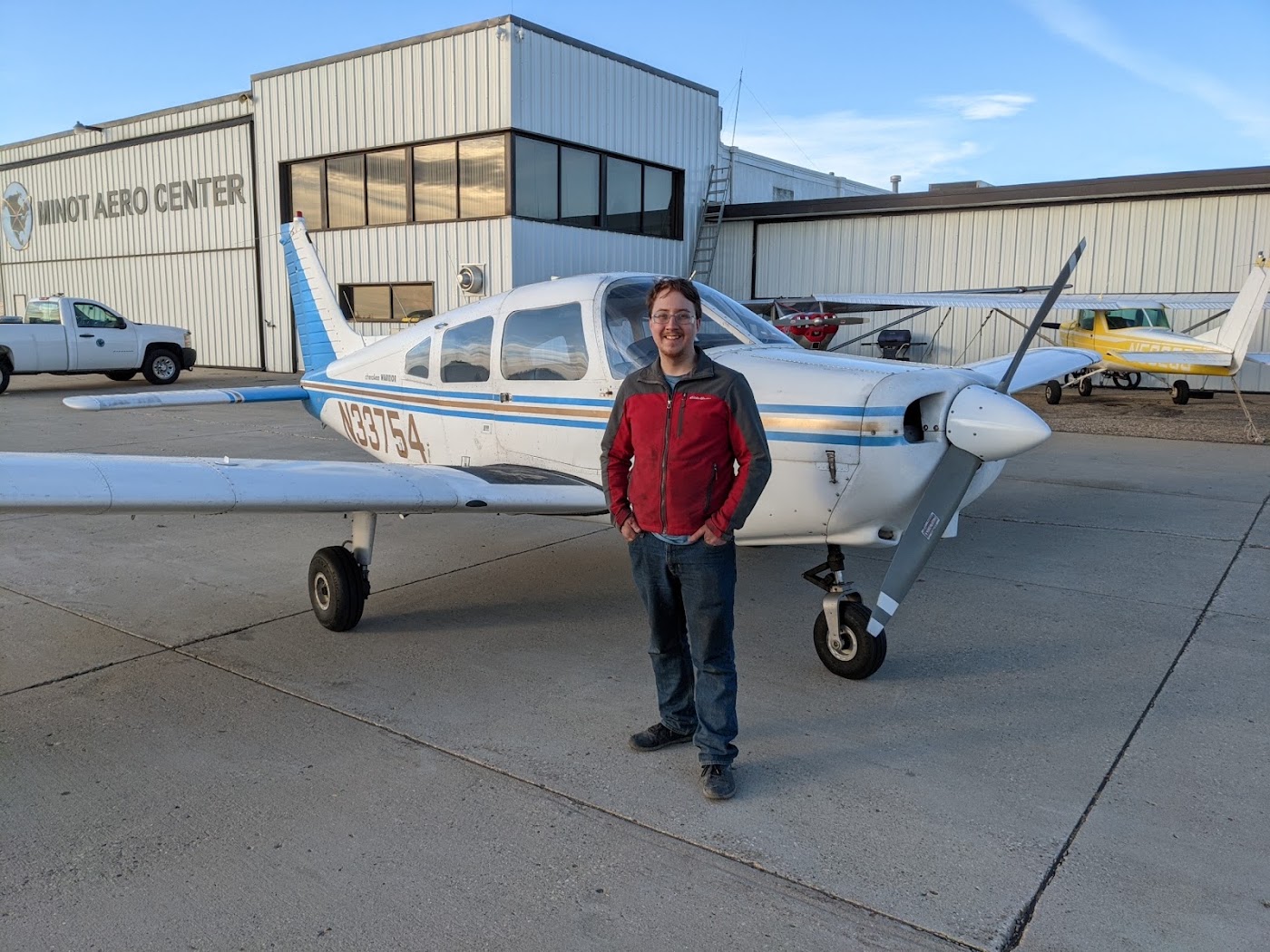 Minot Aero Center (Flight Department) in Minot, photo 1