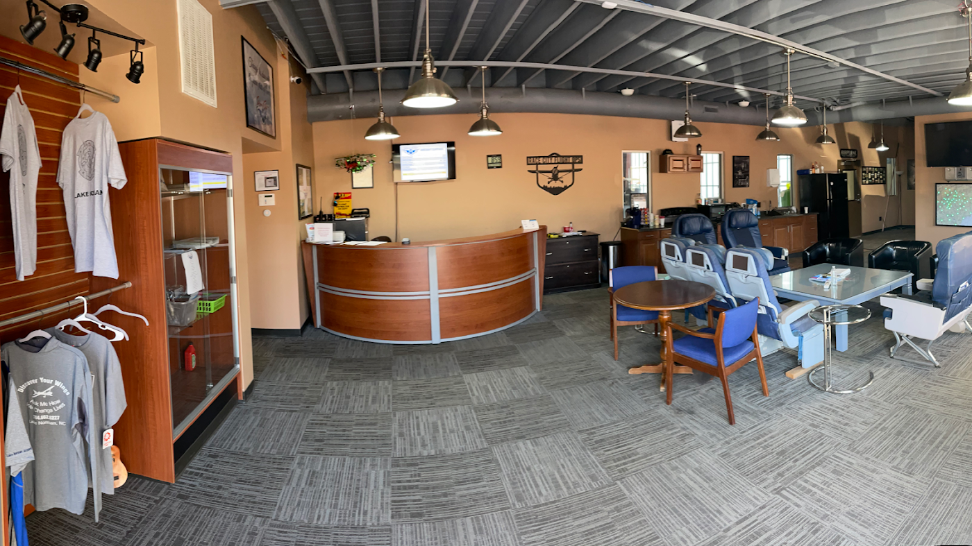 Race City Flight Operations - LKN in Mooresville, photo 1