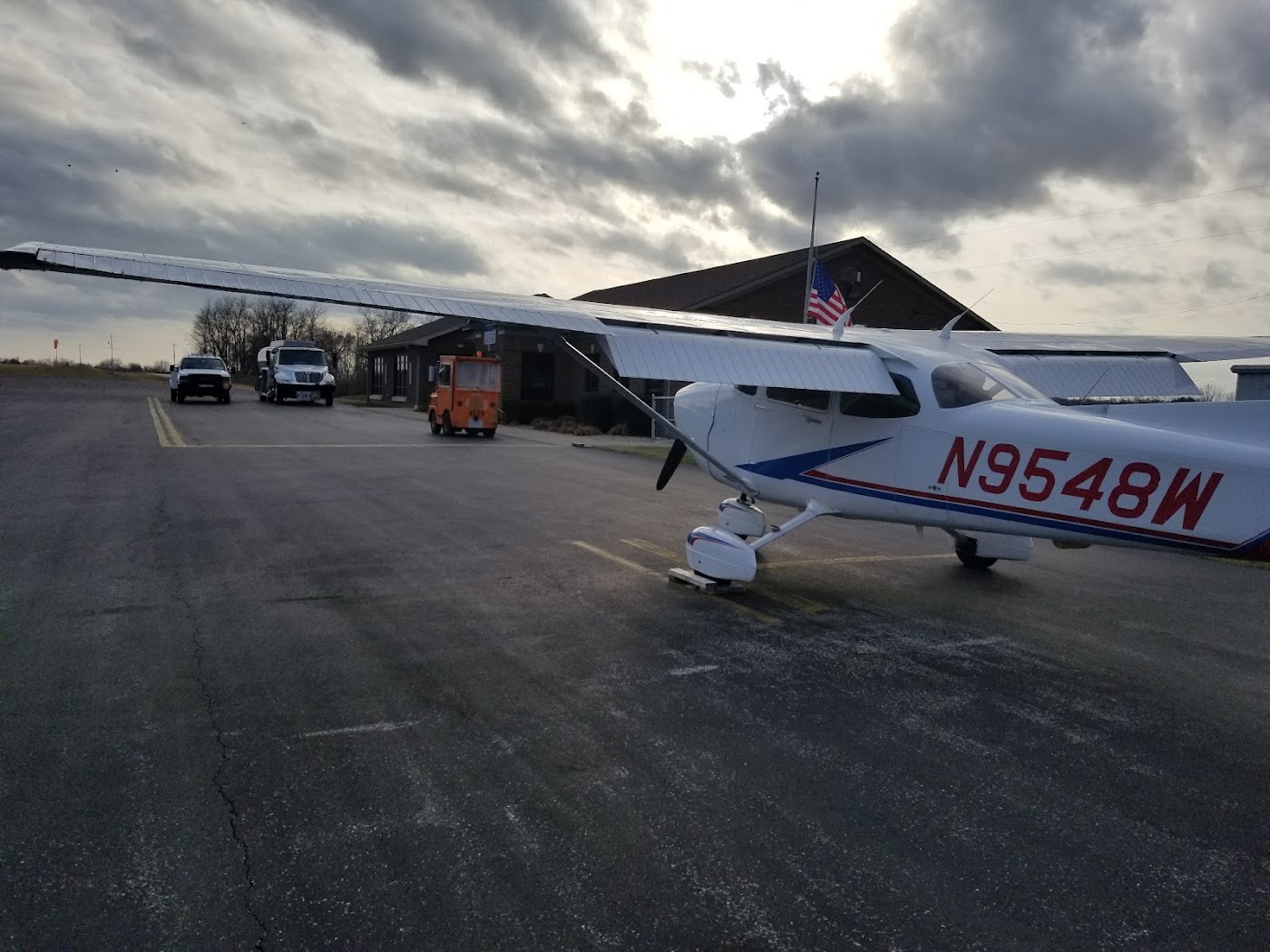 Kentucky Airmotive in Mt Sterling, photo 1