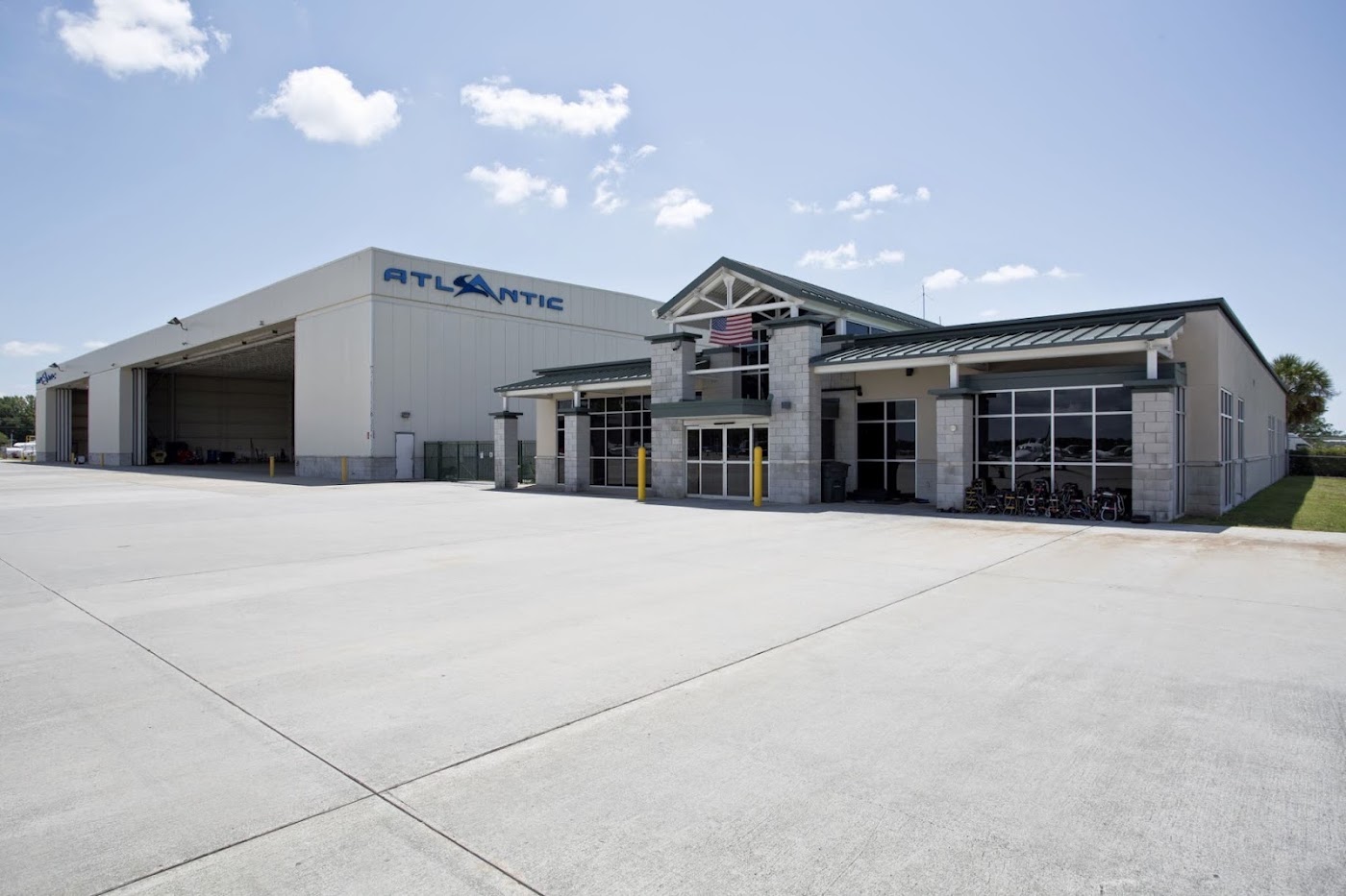 Atlantic Aviation CHS in North Charleston, photo 1