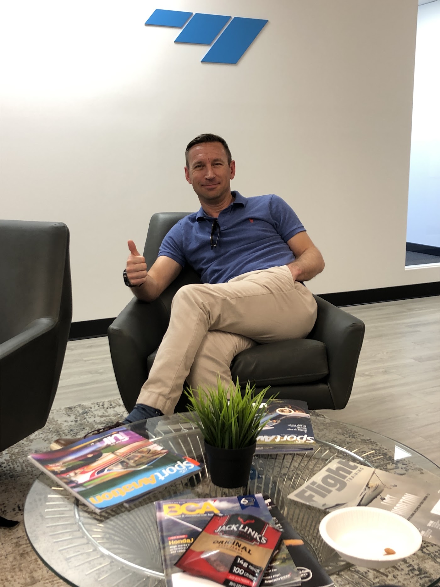 Flight Schedule Pro in Overland Park, photo 3