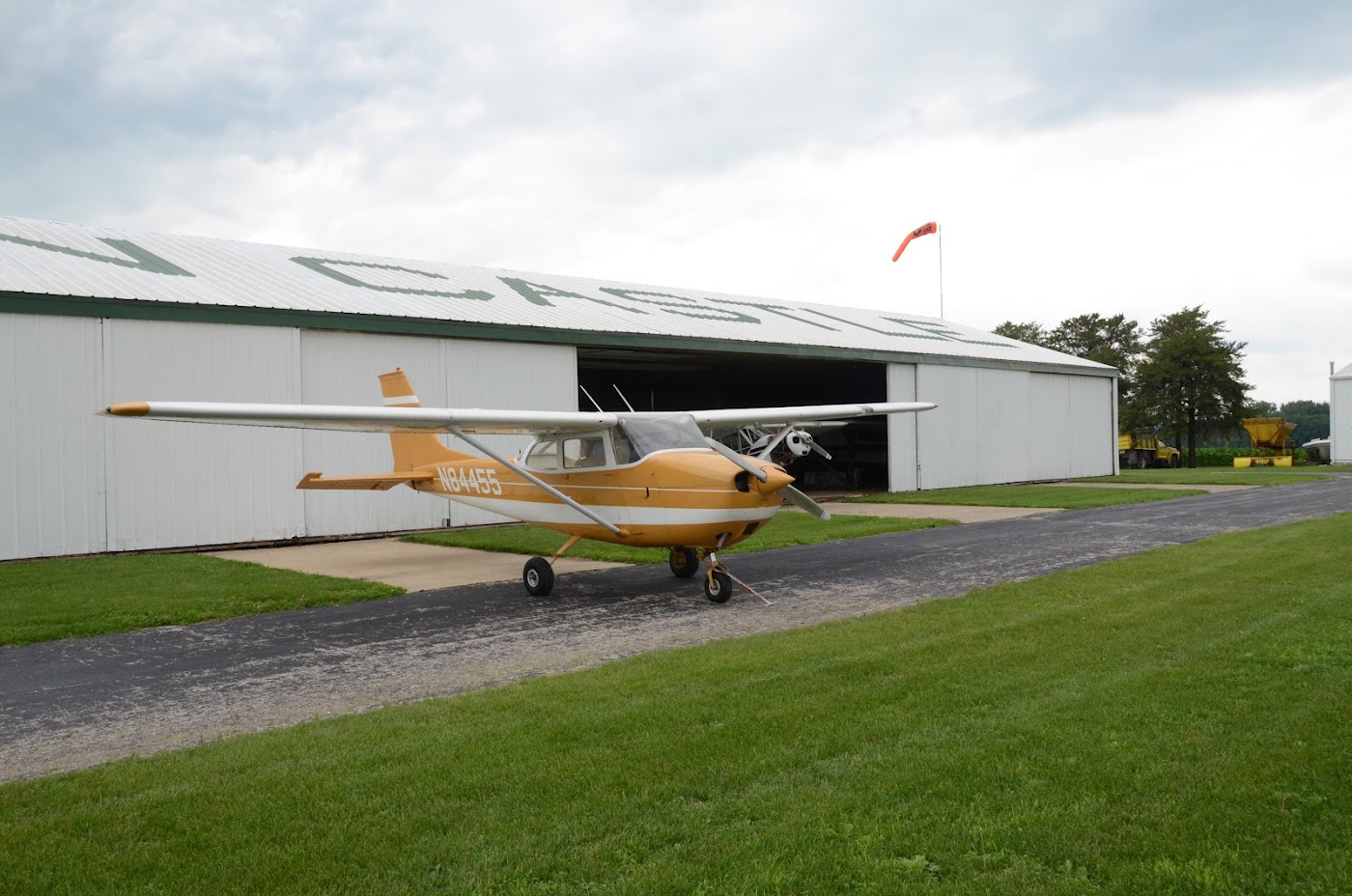 Green Castle Aero Club in Oxford, photo 1