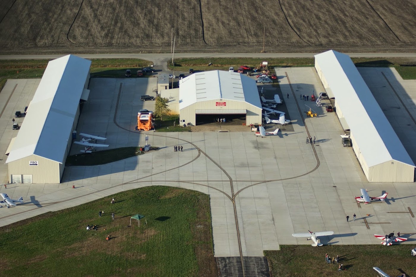 St. Charles Flying Service in Portage Des Sioux, photo 1