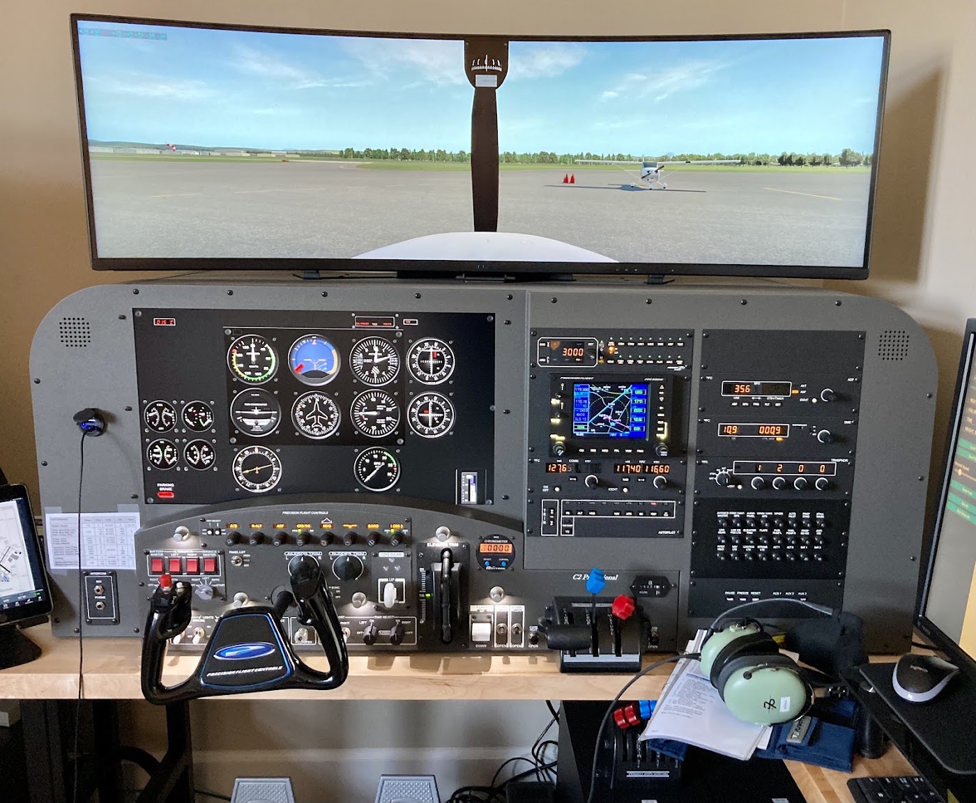 Oregon Flight Sim in Portland, photo 2