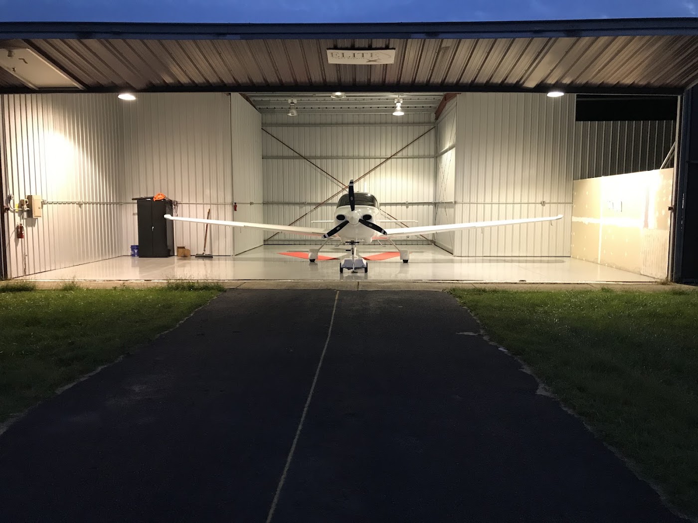 Elite Flight Experience in Princeton, photo 1