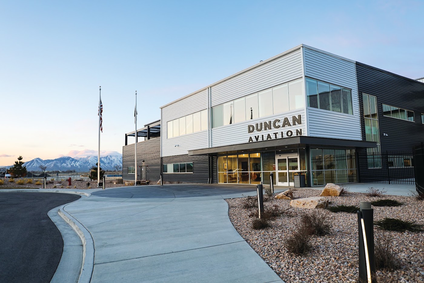 Duncan Aviation Inc in Provo, photo 1