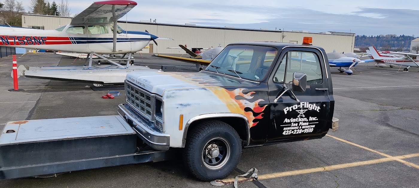 Boeing Employees' Flying Association in Renton, photo 1