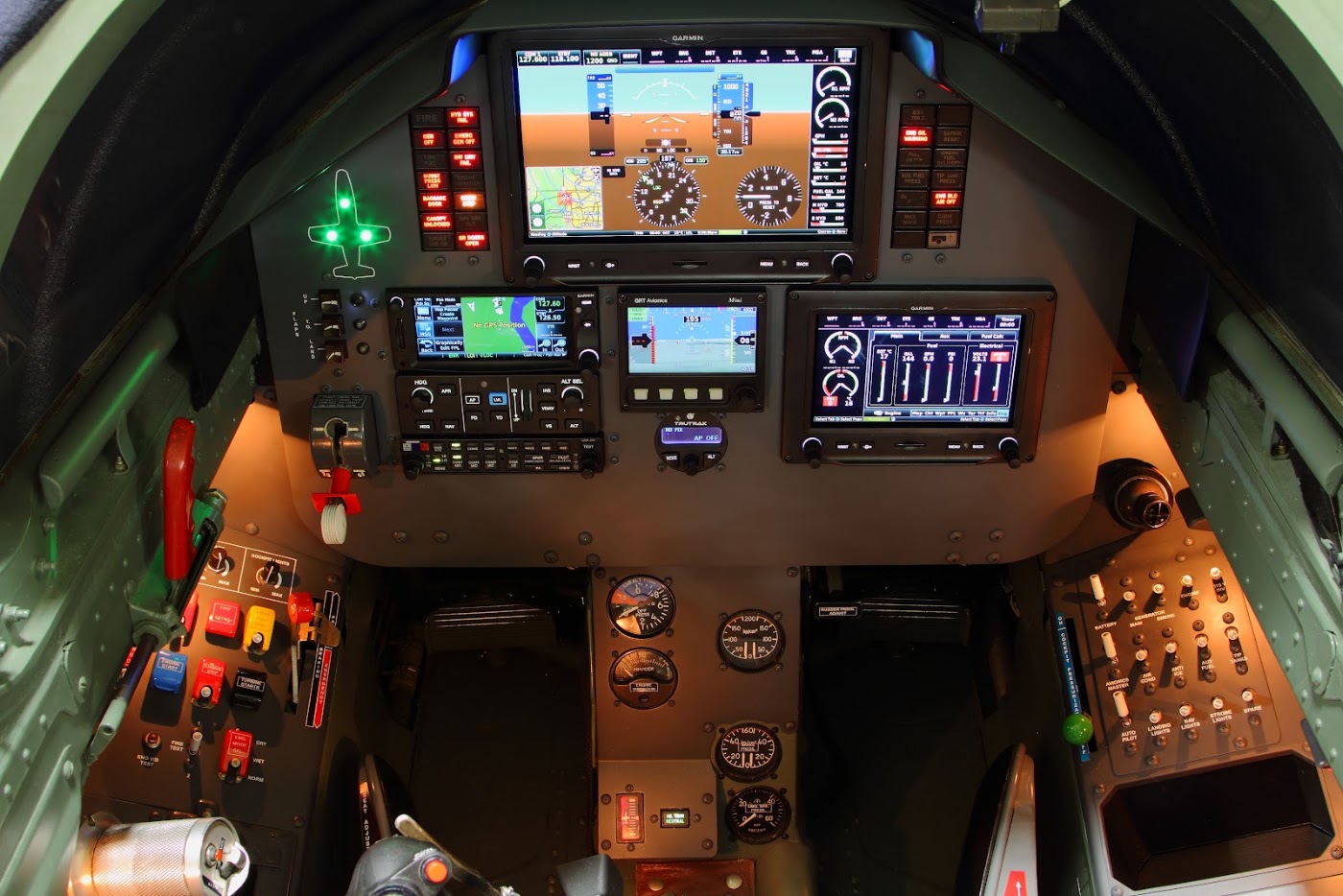 Code 1 Aviation in Rockford, photo 2