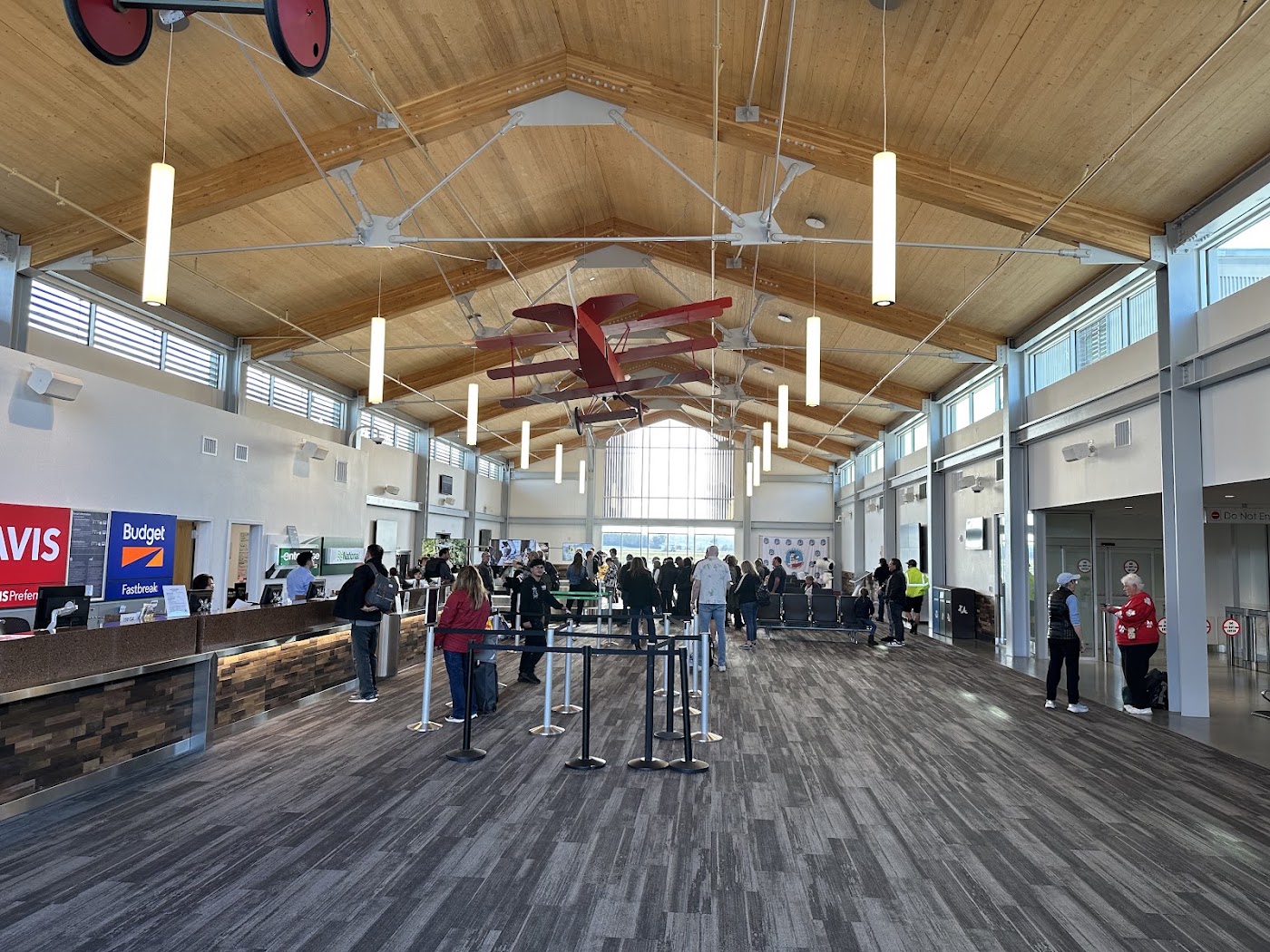 Charles M. Schulz–Sonoma County Airport in Santa Rosa, photo 3