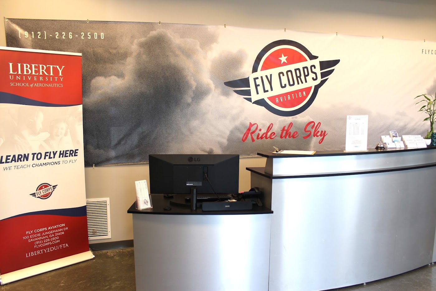 Fly Corps Aviation in Savannah, photo 1