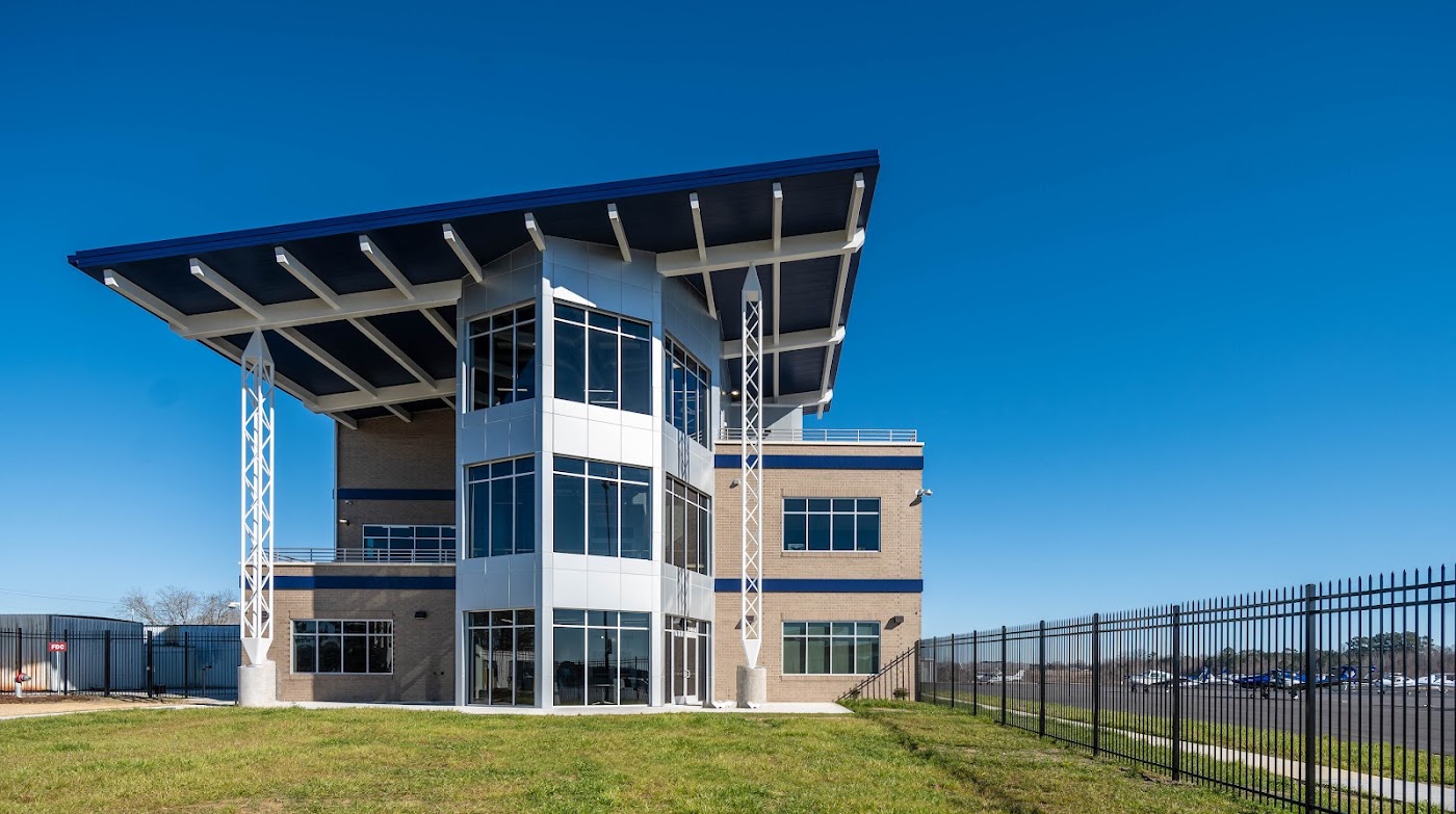 Blue Line Aviation in Smithfield, photo 2