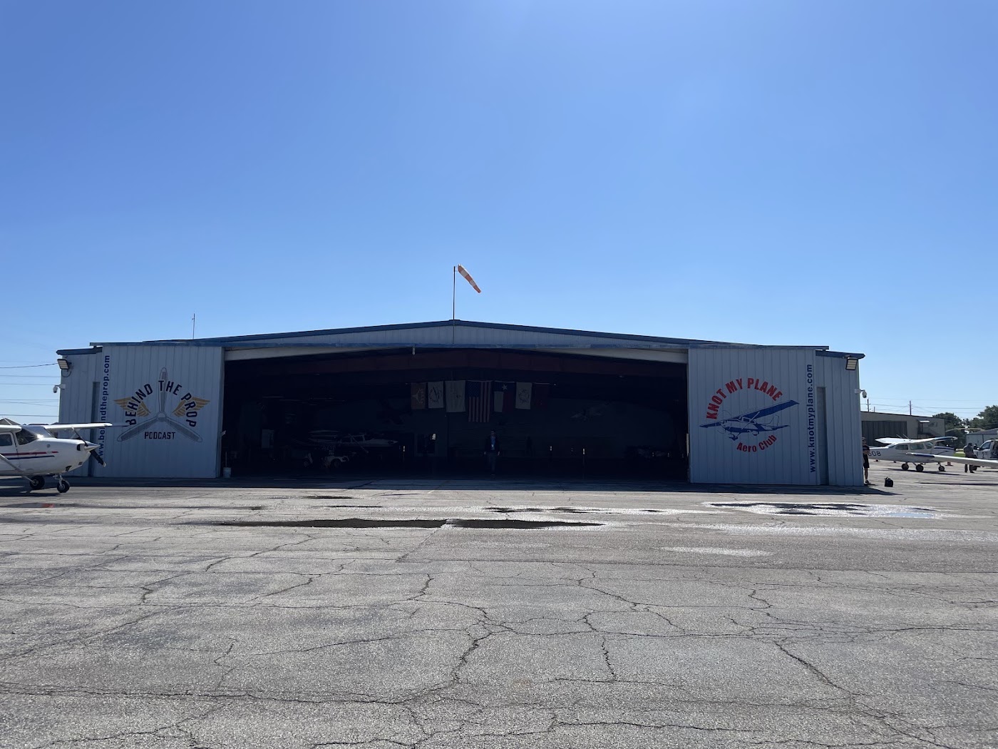 United Flight Systems in Spring, photo 2
