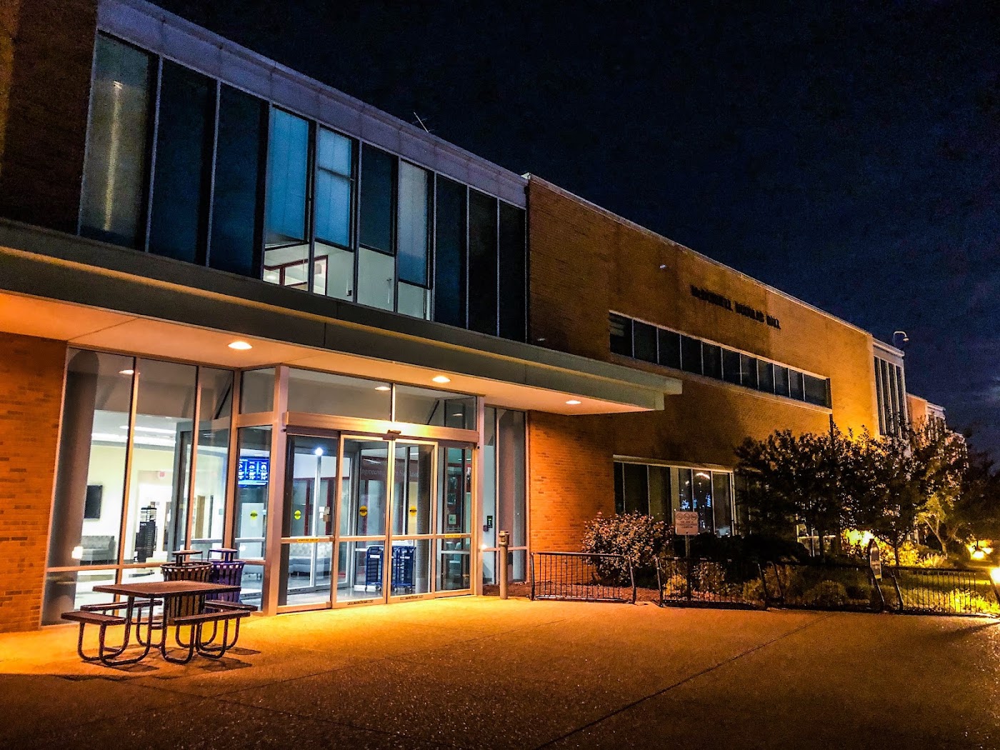 McDonnell Douglas Hall in St. Louis, photo 1